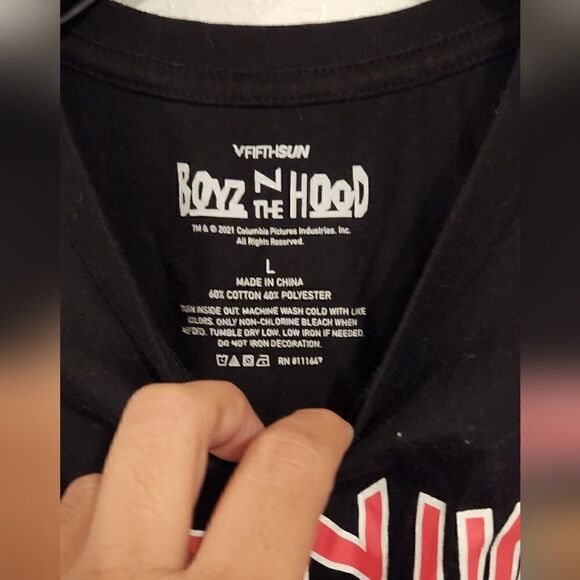 Fifth Sun Women's Boyz N The Hood Graphic Shirt Size L - Picture 5 of 13